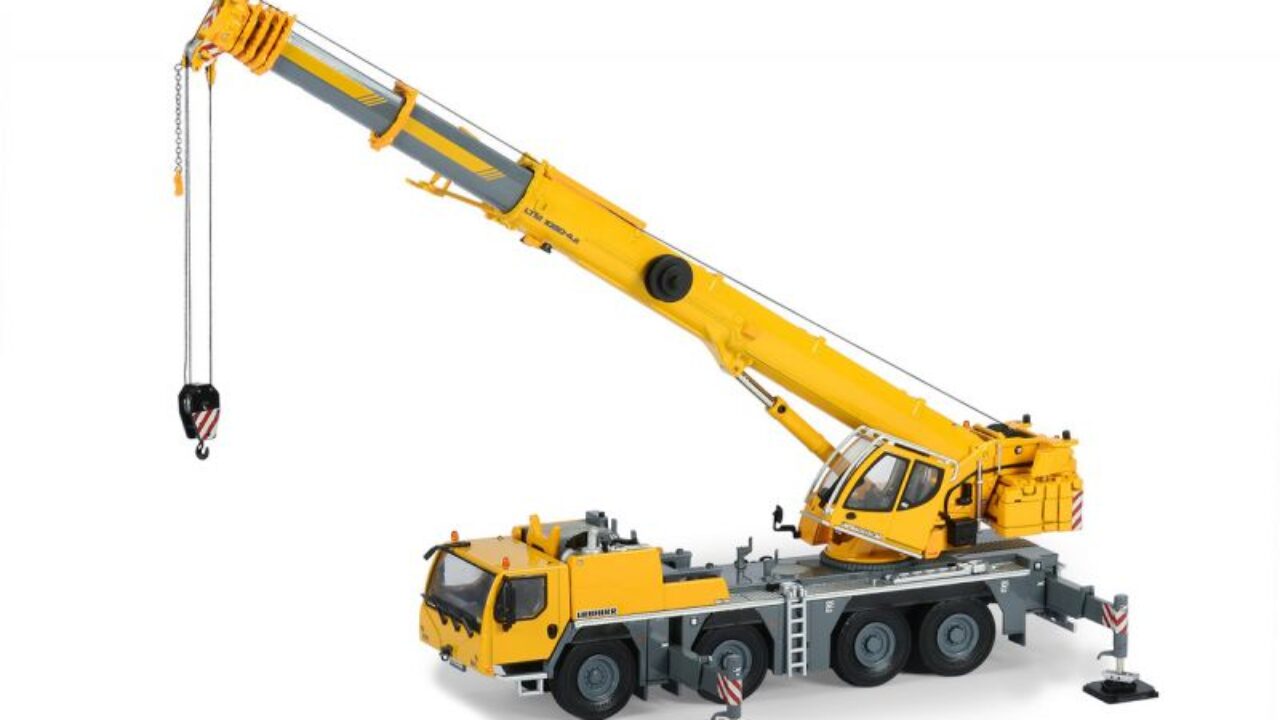 Mobile Cranes Market Is Set To Expand At Nearly 6% CAGR Through 2031